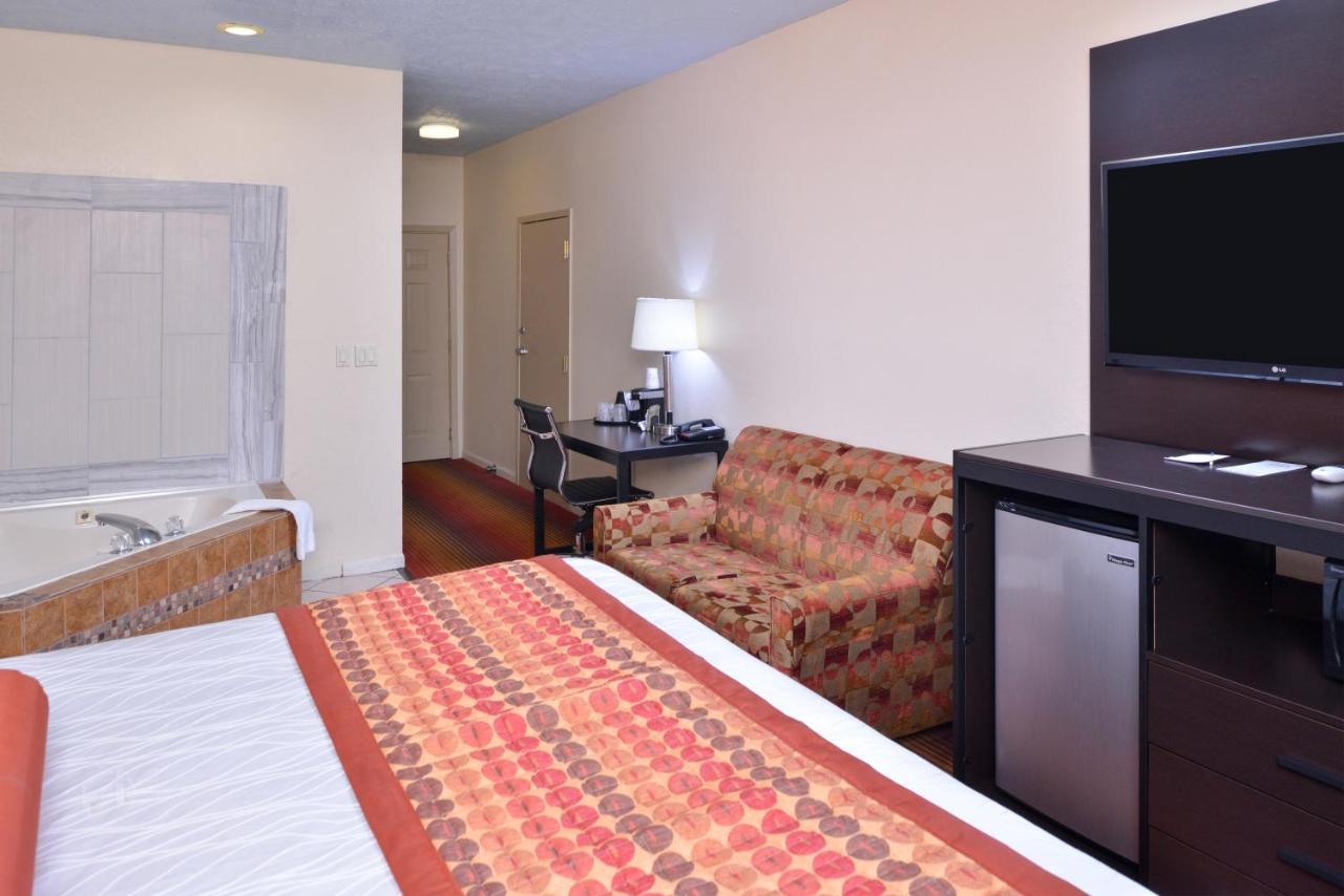 America'S Best Value Inn & Suites-Клінтон Екстер'єр фото