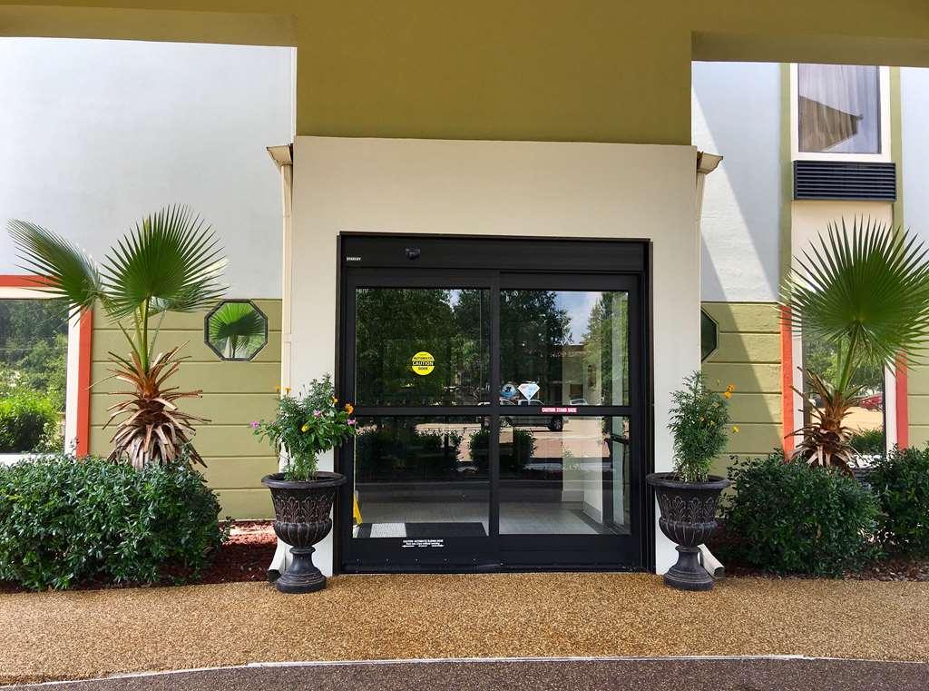 America'S Best Value Inn & Suites-Клінтон Екстер'єр фото