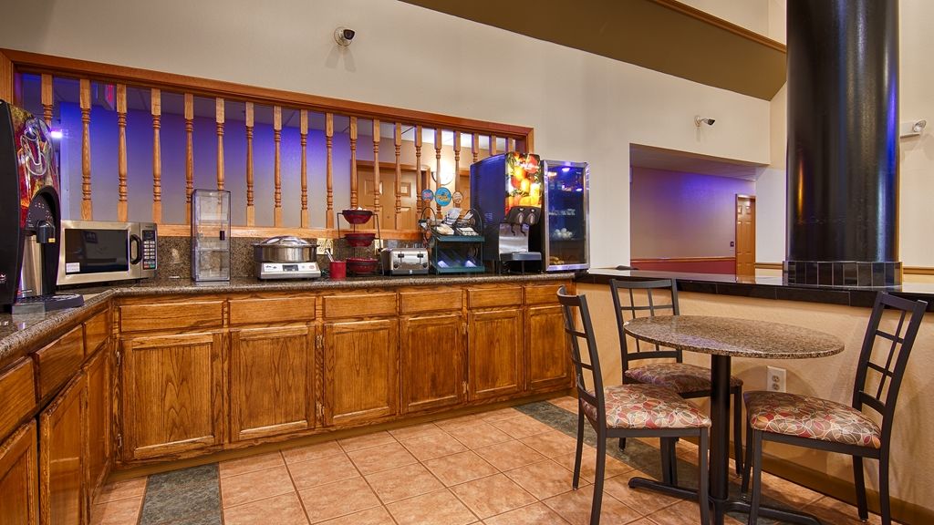 America'S Best Value Inn & Suites-Клінтон Ресторан фото