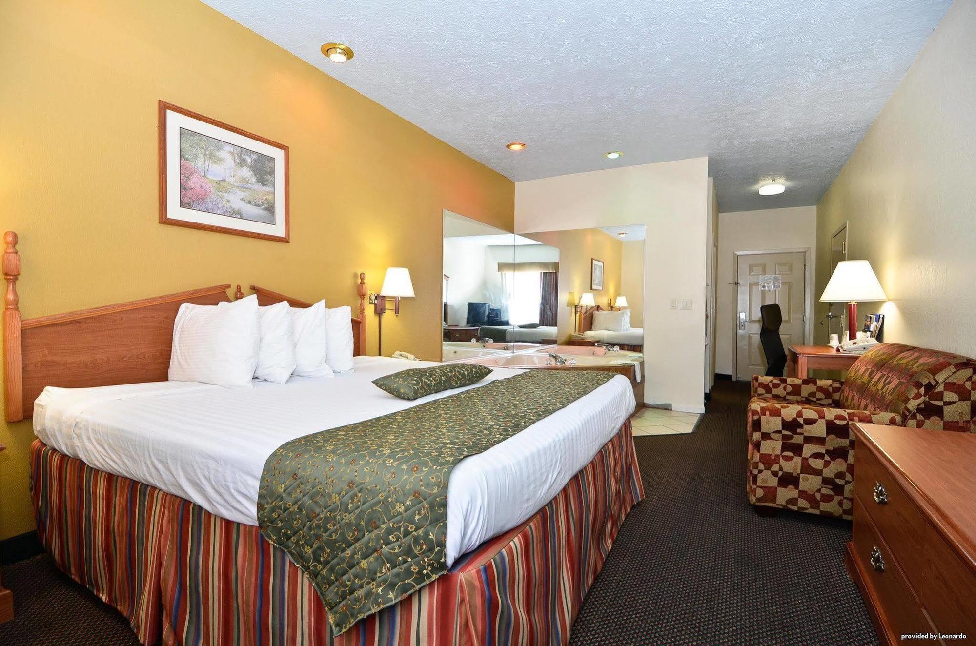 America'S Best Value Inn & Suites-Клінтон Екстер'єр фото