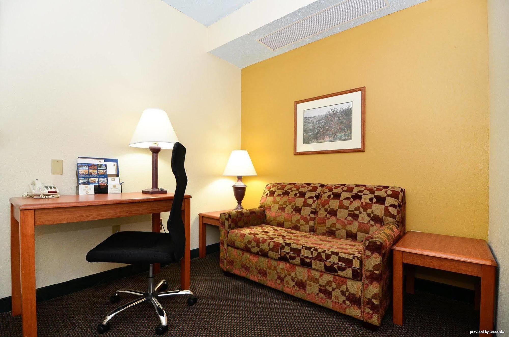 America'S Best Value Inn & Suites-Клінтон Екстер'єр фото
